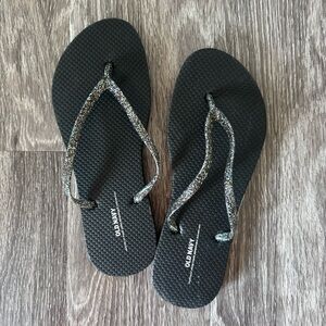 Old Navy Black Sparkly Flip Flops NWT